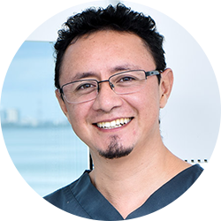 Dr. Guillermo Gomez - Endodontist