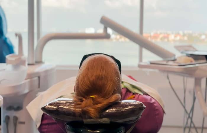 ultimate guide to dental veneers in Mexico