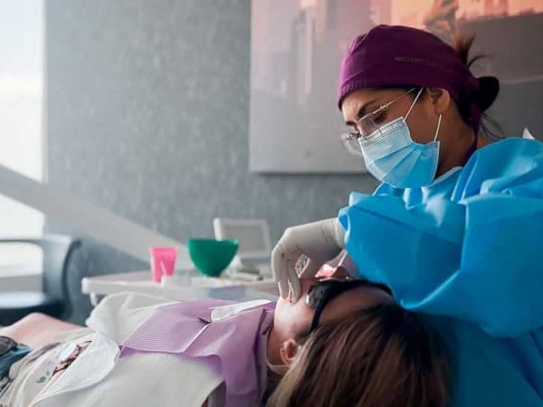 Veneers Cost in Mexico: Quality-Price Dental Treatment