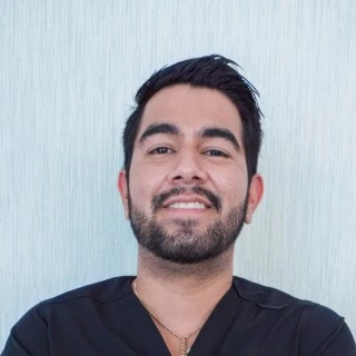 Dr Fernando Amador