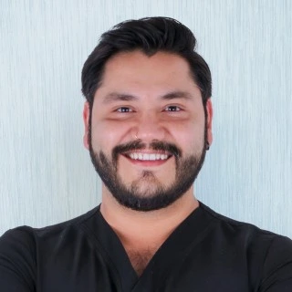 Dr. Julian Guerrero