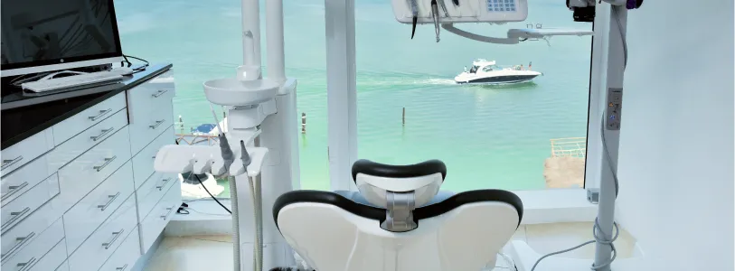 Cancun Dental Specialists is one of the best options to get a dental implant because it combines quality, technology, affordability and beautiful views